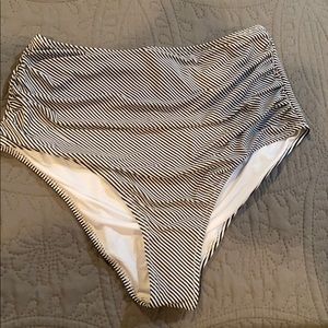 Cupshe High wastes bottoms